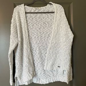 ✨✨3 for 30✨✨Abercrombie & Fitch cardigan.